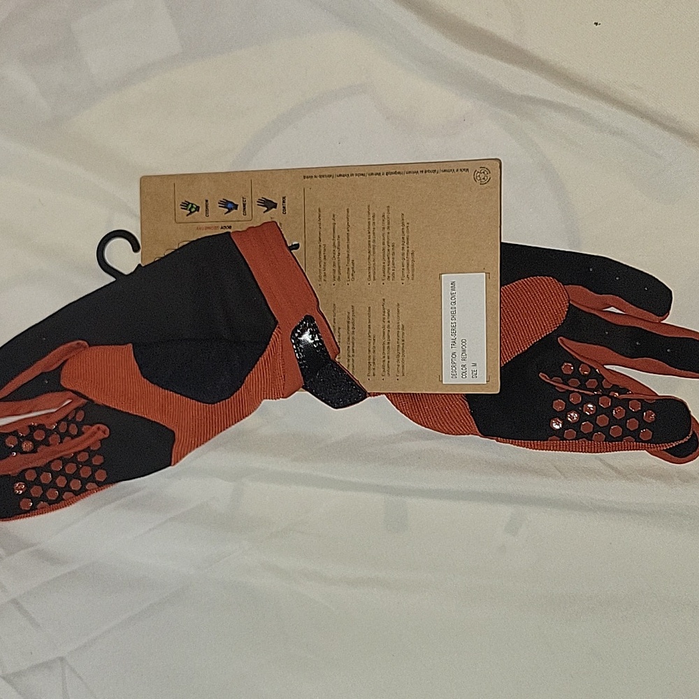 Womens Medium Mtn Gloves Long Finger - Picture 2 of 2